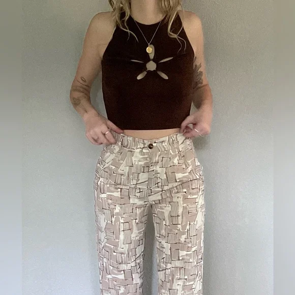 Retro Style Pants - Picture 2 of 4